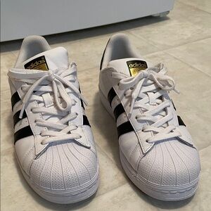Adidas Superstar shoes men’s size 10